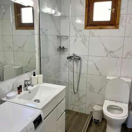 Charming House 8 Minutes Walk From Almyrida *