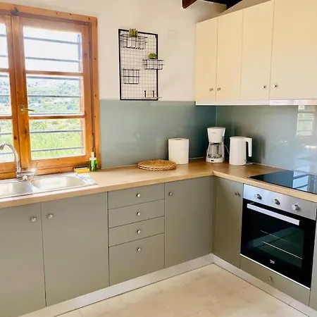 Charming House 8 Minutes Walk From Almyrida בית נופש אלמירידה